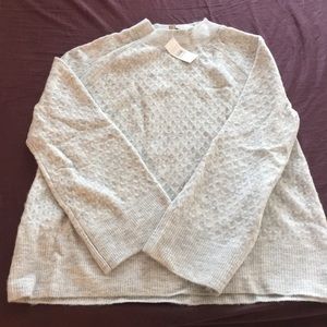 New soft Loft sweater
